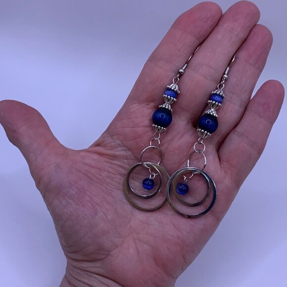 Royal Blue Cat's Eye Gemstone Beads Silver Hoop Handmade Pierced Earrings LR133 - Picture 4 of 5